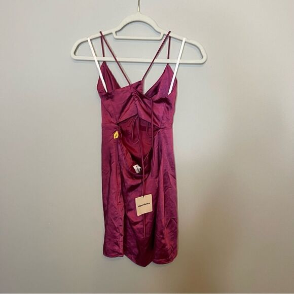 Superdown julieta mini dress in Maroon size Medium flawed NWT - Picture 6 of 10